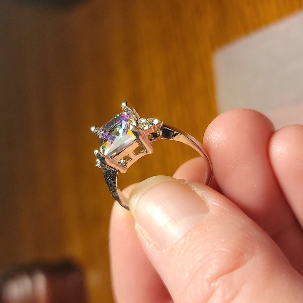 Ring - Picture 3 of 3